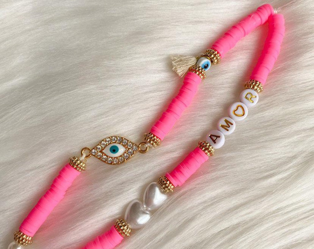 📱 Bijou de téléphone personnalisable – Perles Heishi ✨